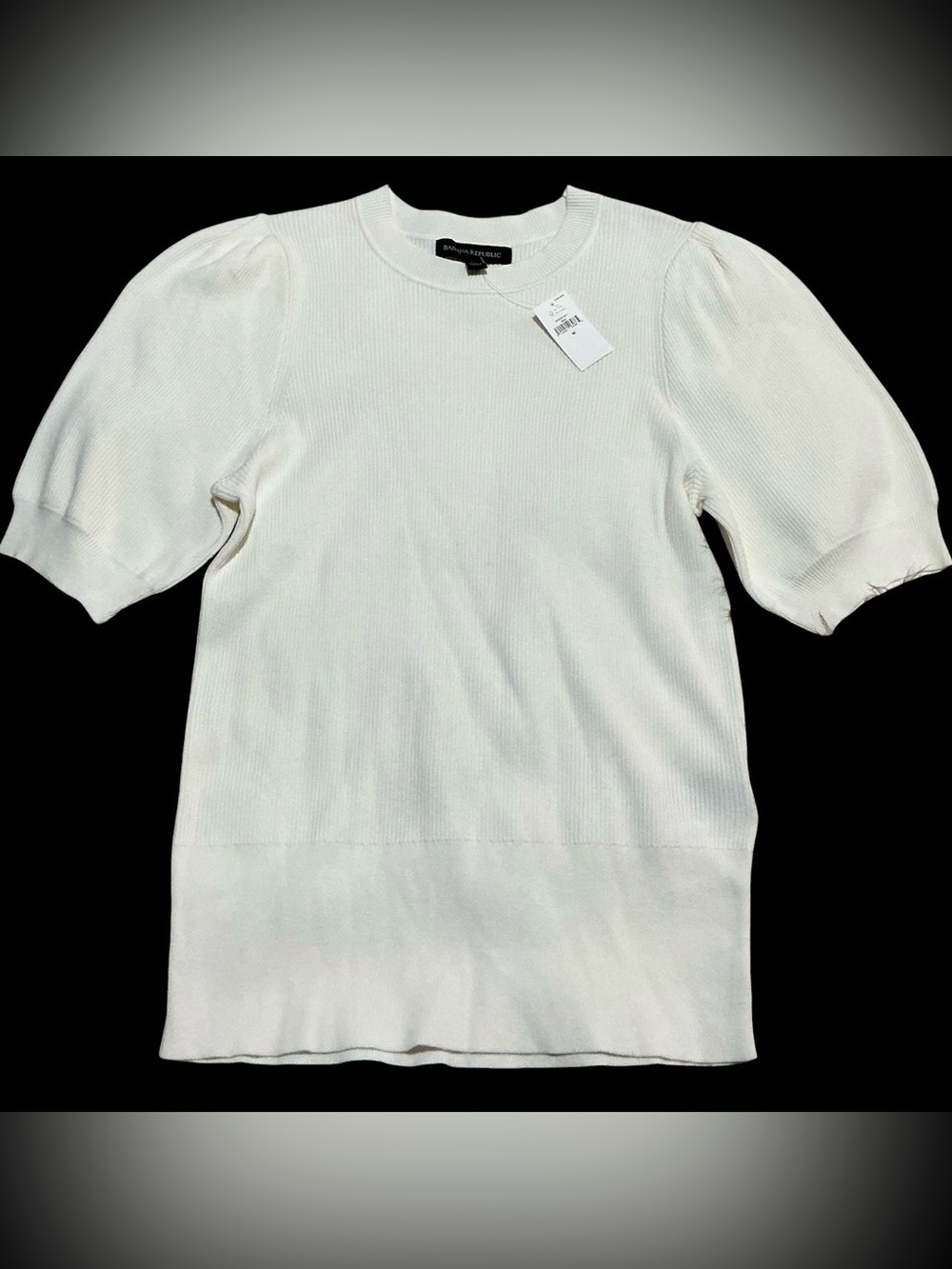 Banana Republic woman off white Ribbed Short-Sleeve Crewneck Sweater blouse